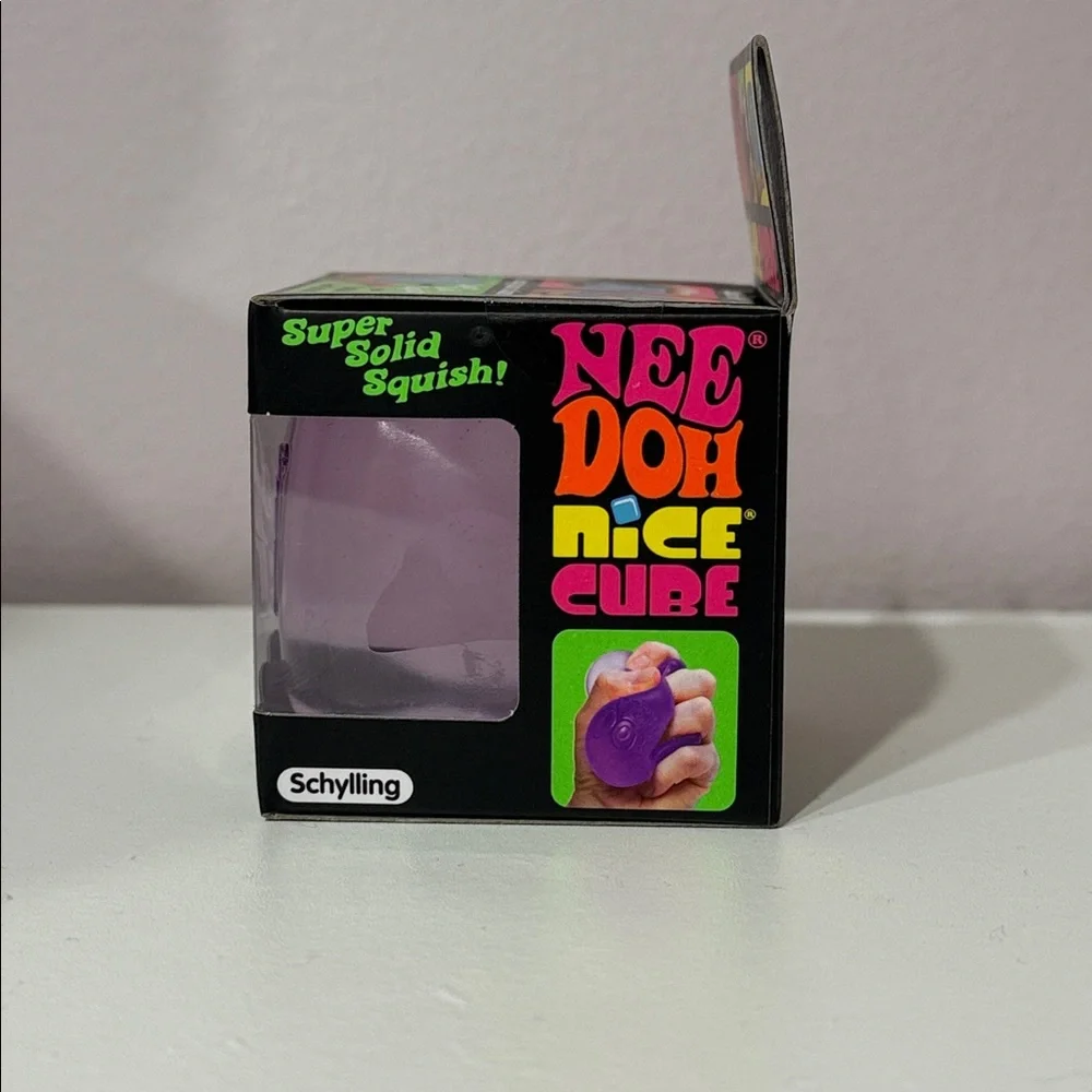 NEW Purple NeeDoh Nice Cube - Picture 4 of 5